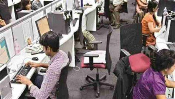 
22 lakh Indian IT professionals likely to leave jobs by 2025: Report 