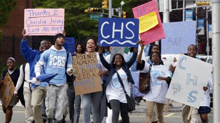 
4 Students Charged After N.J. High School Student Dies by Suicide Days After They Allegedly Beat Her 