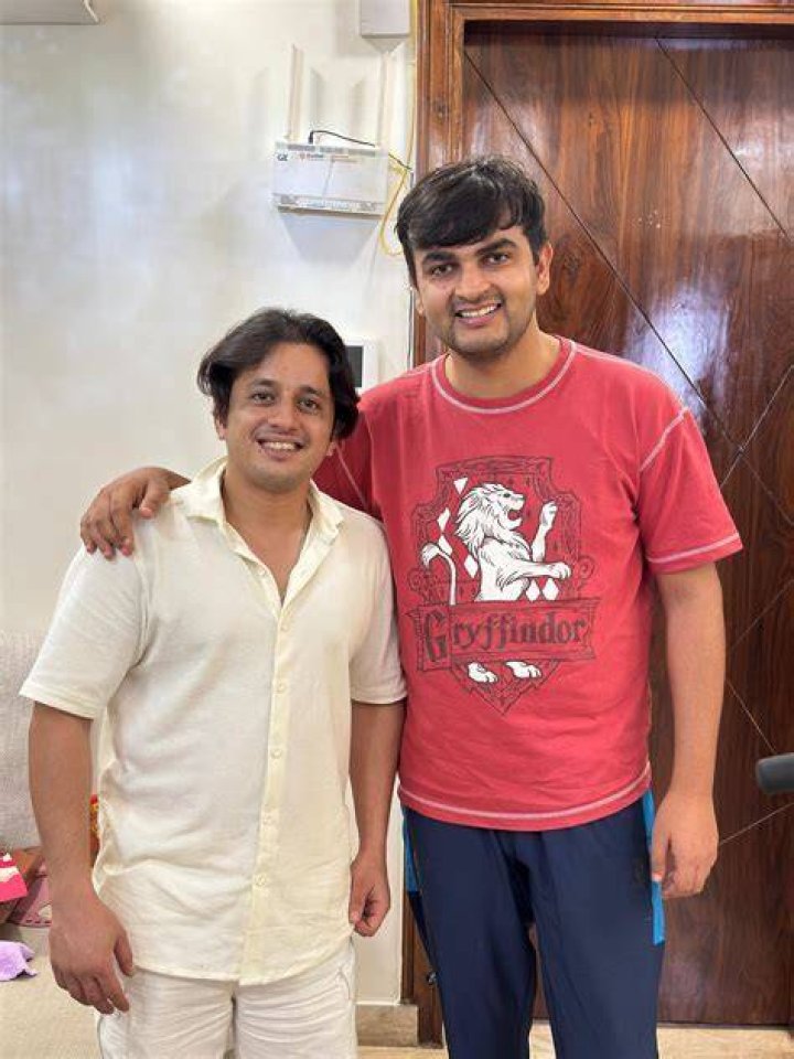
Aayush Sapra Height, Weight, Net Worth, Age, Birthday, Wikipedia, Who, Nationality, Biography 