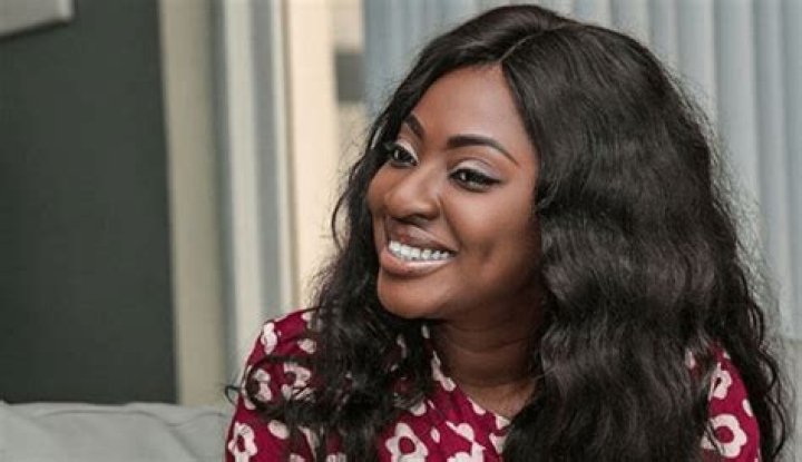 
Actress Yvonne Jegede’s New Pictures Online; Colleagues React 