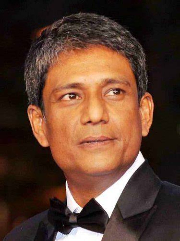 Adil Hussain Height, Weight, Net Worth, Age, Birthday, Wikipedia, Who, Nationality, Biography
