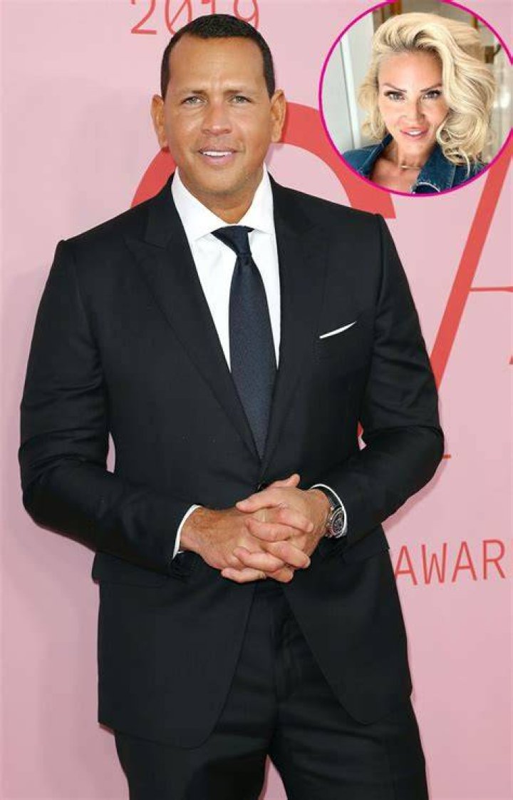 
Alex Rodriguez Is Dating Jaclyn Cordeiro Following His Split From Kathryne Padgett 