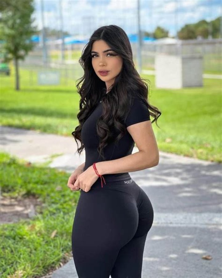 Alina Rose Height, Weight, Net Worth, Age, Birthday, Wikipedia, Who, Instagram, Biography