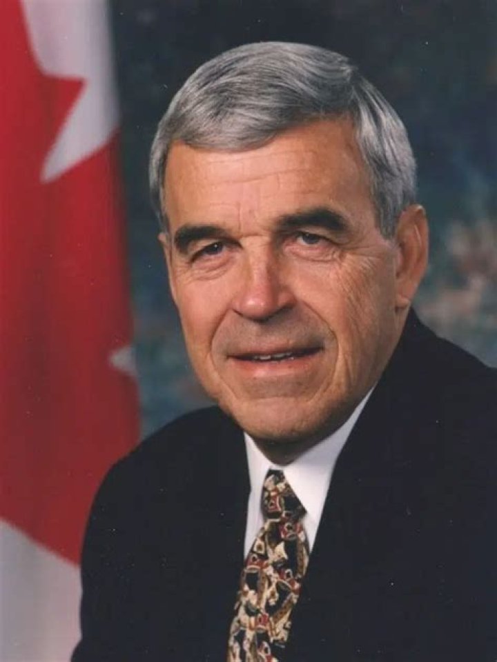 
Andre Benoit Height, Age, Who, Wife, Biography, Wiki, Net Worth 