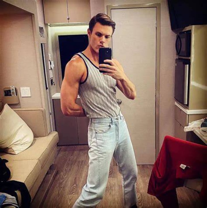 Blake Cooper Griffin Height, Weight, Net Worth, Age, Birthday, Wikipedia, Who, Nationality, Biography