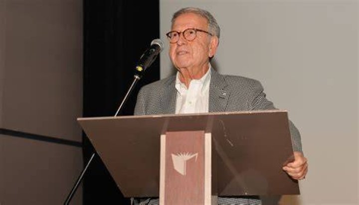 
Canadian Cinema Entrepreneur Mel Hoppenheim Dead At 84, What Was His Net Worth? 