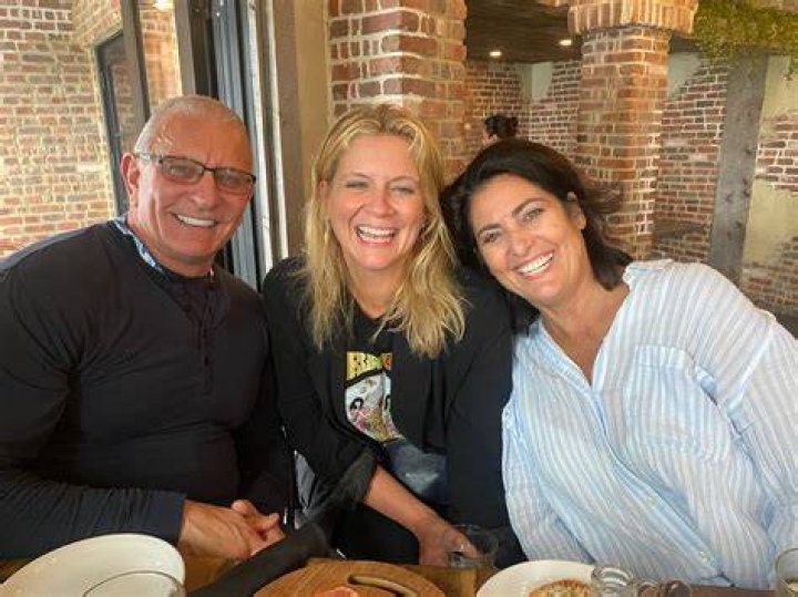 Chef Swap At The Beach Amanda Freitag Kids With Her Husband; Family Ethnicity And Net Worth