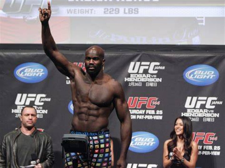 
Cheick Kongo Origine: Where Are His Parents From? Family And Ethnic Background 