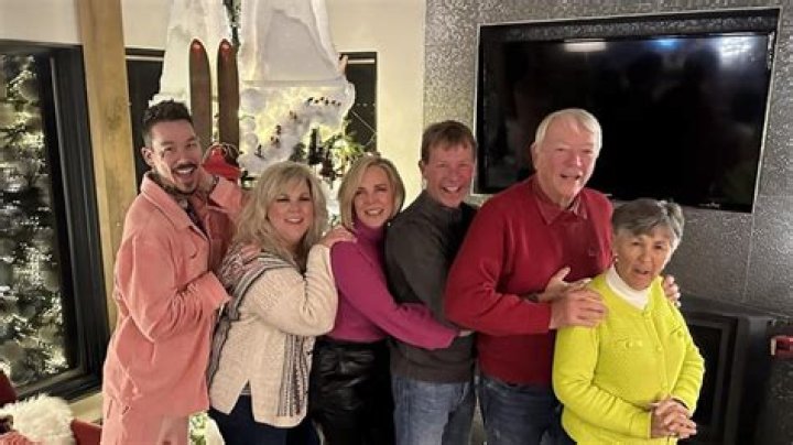 David Bromstad Respects His Older Brother Dean Richard Bromstad and Sisters