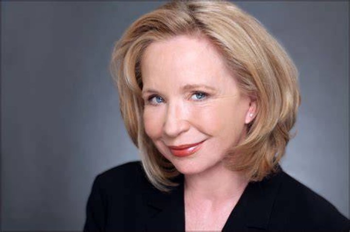 Debra Jo Rupp Wiki Bio, net worth, height, plastic surgery, husband, kids
