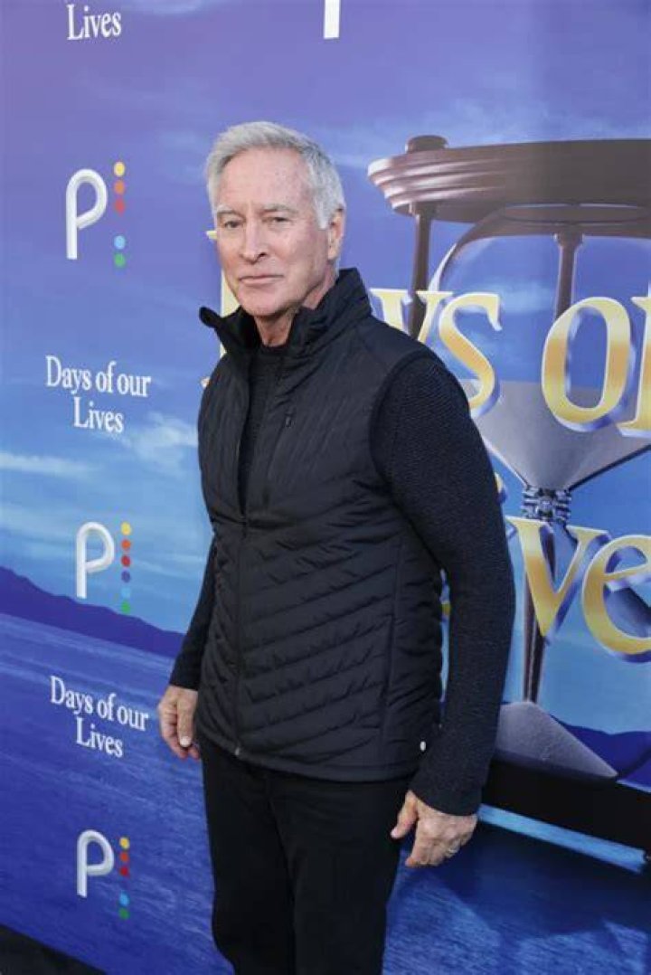 Drake Hogestyn Height, Weight, Net Worth, Age, Birthday, Wikipedia, Who, Instagram, Biography