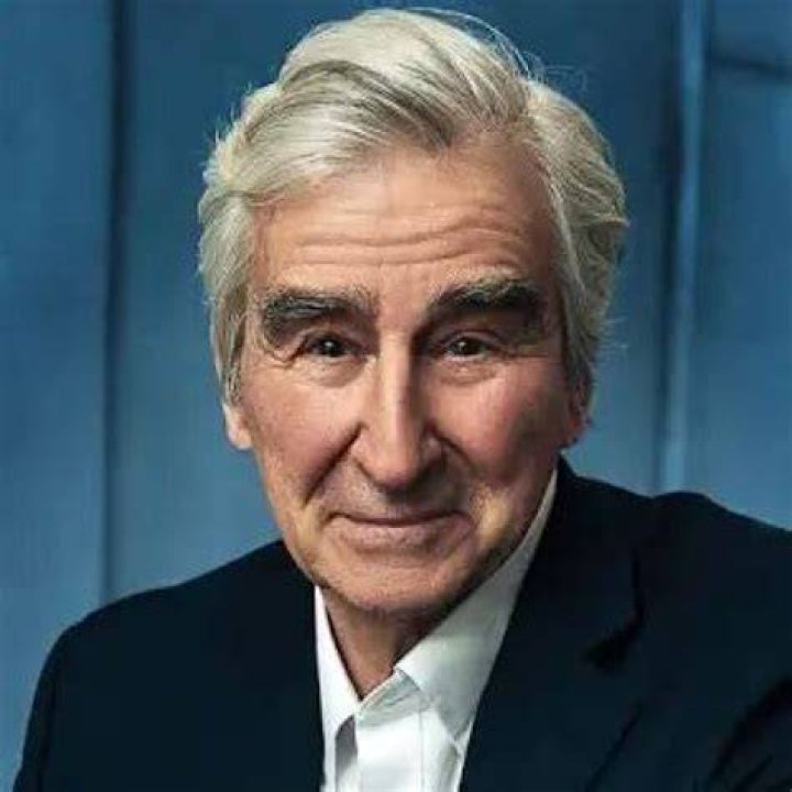 
Eddie Pasquale Height, Weight, Net Worth, Age, Birthday, Wikipedia, Who, Nationality, Biography 