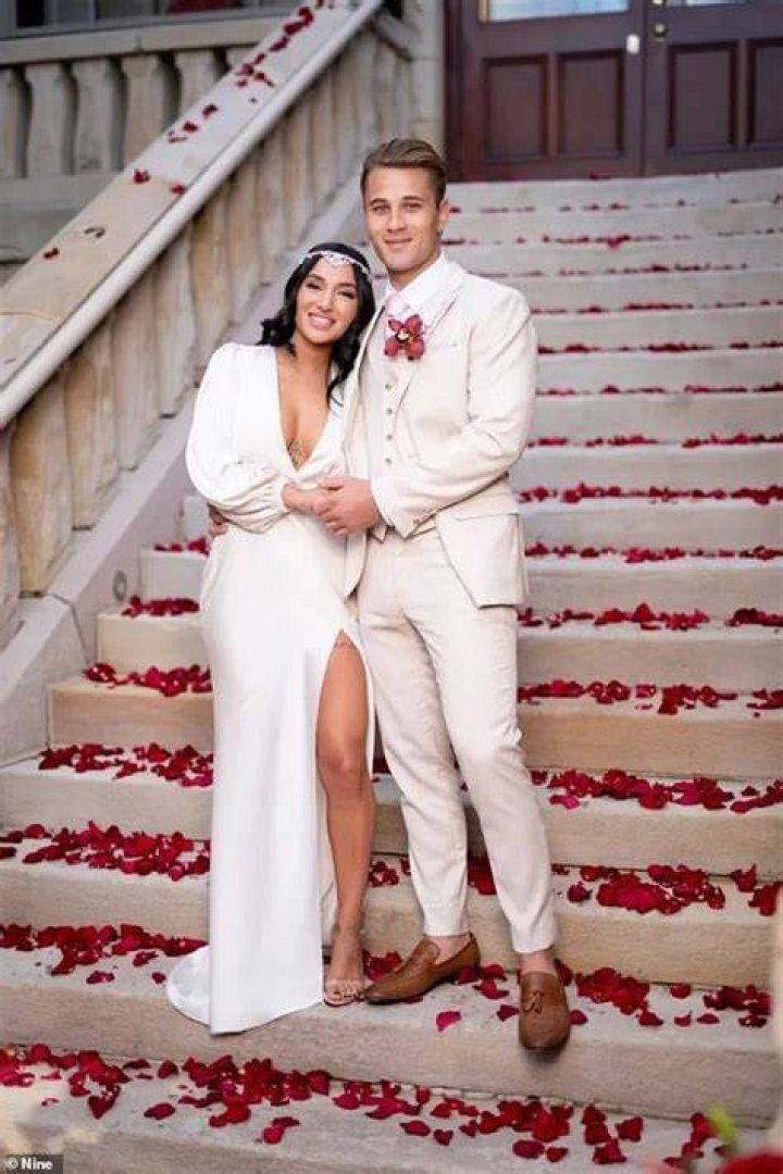 
Ella Ding Nationality: Where Is Married At First Sight AU Star Actually From? 
