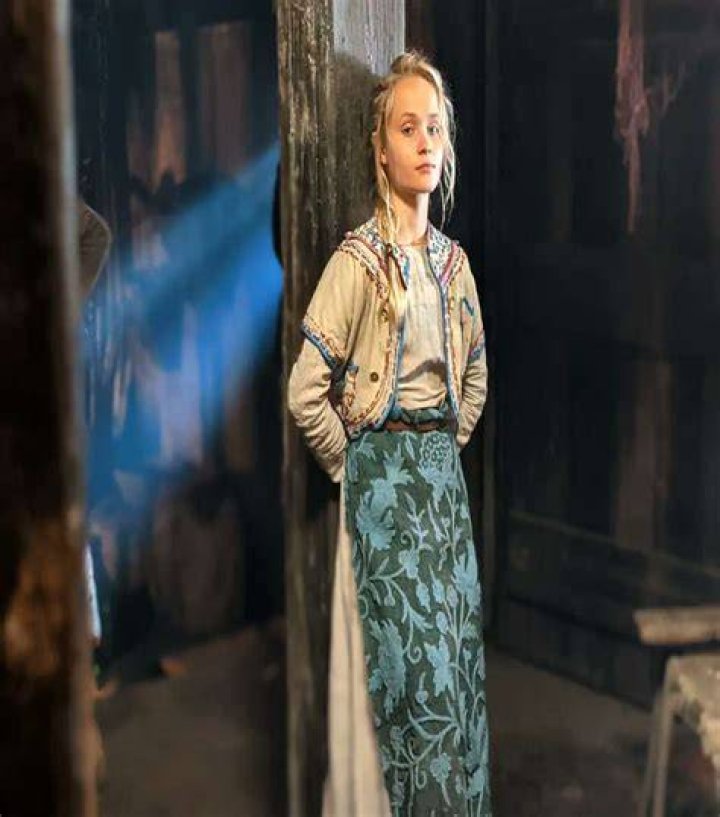 Ella Schrey-Yeats Height, Weight, Net Worth, Age, Birthday, Wikipedia, Who, Nationality, Biography
