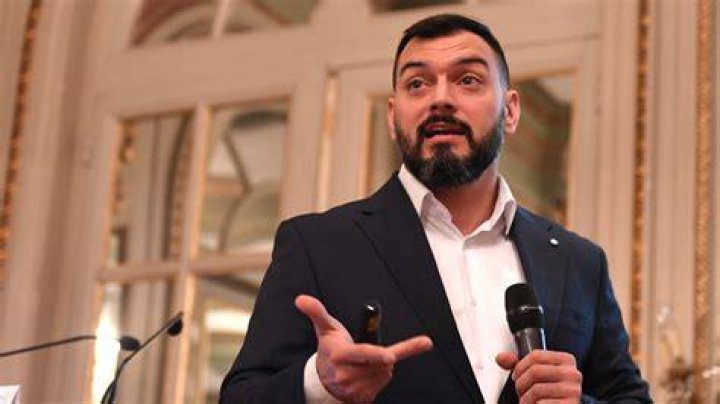 
Emmanuel Alvarez Agis Age, Birthday, Wikipedia, Who, Nationality, Biography 
