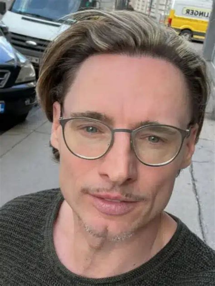
Eric Leva Height, Weight, Net Worth, Age, Wiki, Who, Instagram, Biography 