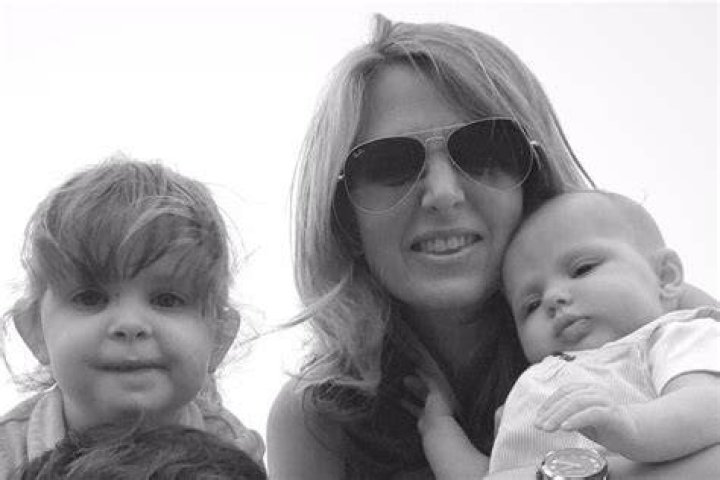 
Everything On Alistair Bunkall’s Wife Kate Bunkall And 2 Children, Sky News Correspondent’s Personal Life 