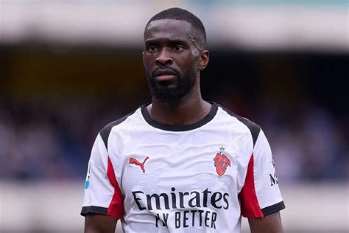 
Fikayo Tomori Height, Weight, Net Worth, Age, Birthday, Wikipedia, Who, Nationality, Biography 