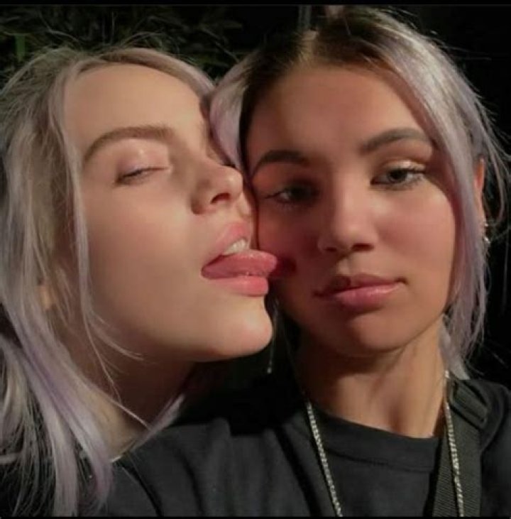
How Does an Instagram Caption Make People Believe That Billie Eilish is Lesbian? 