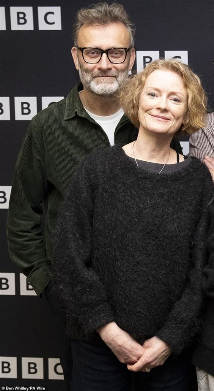 
How Is Claire Skinner Related To Bill Skinner Actor? Partner Hugh Dennis And Family 