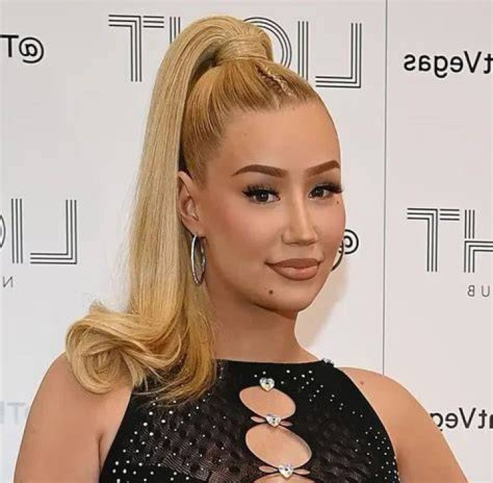 Iggy Azalea Net Worth: How She Rose to Prominence After Releasing YouTube Music Videos?