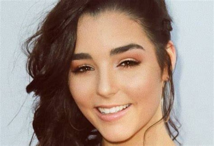 Indiana Massara Height, Net Worth, Age, Who, Facts, Biography, Wiki