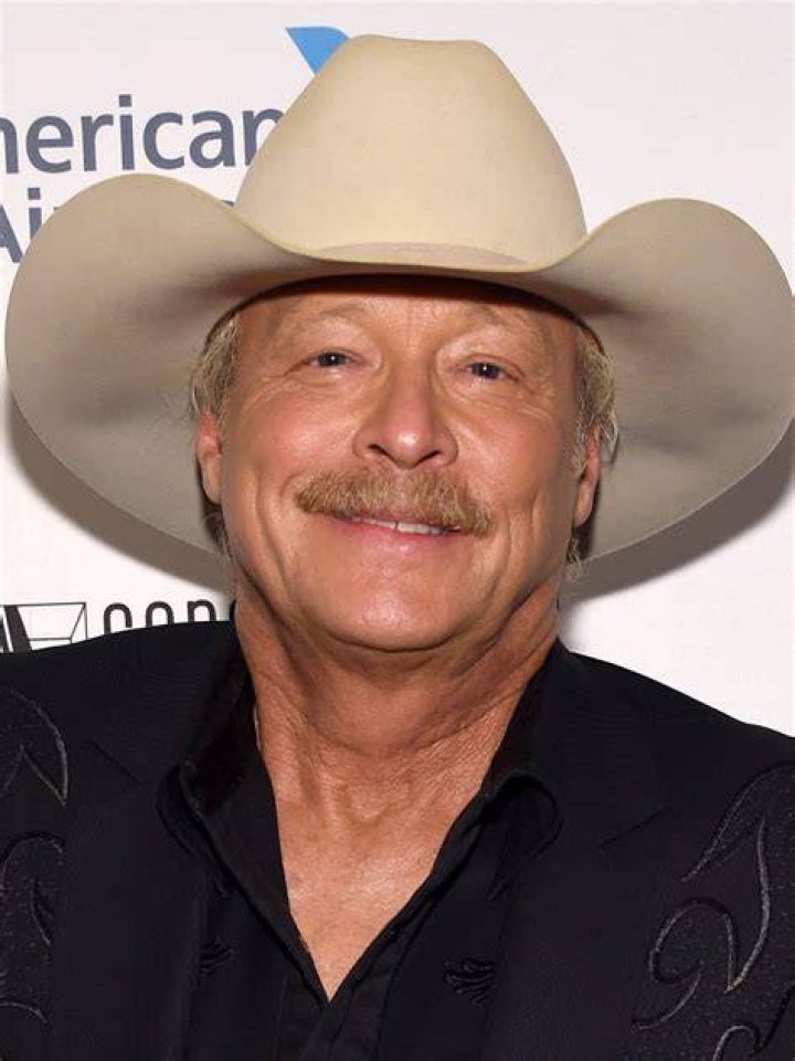 Is Alan Jackson Bald? Music Fans React On Twitter