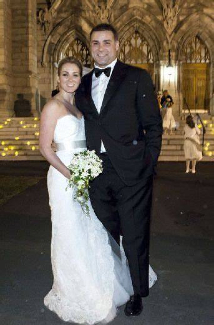 
Is Eric Lindros Wife A Businesswoman? Career Details On Kina Lamarche Explored 
