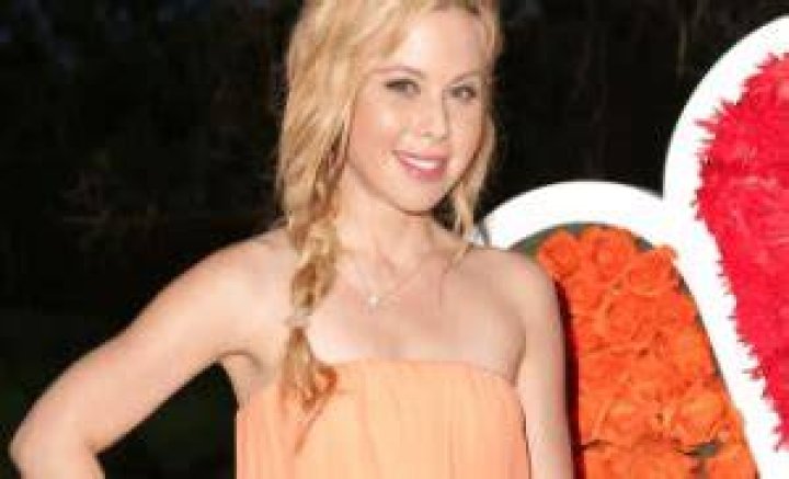 Is Tara Lipinski Pregnant Again In 2023? Baby Bump And Weight Gain Rumors
