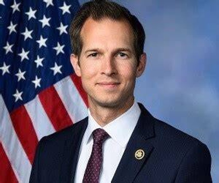 Jake Auchincloss Height, Weight, Net Worth, Age, Birthday, Wikipedia, Who, Instagram, Biography