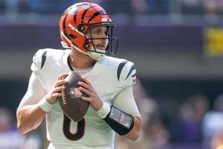 Jake Browning Injury Update, What Happened to Jake Browning? Will Jake Browning Play in Week 18?