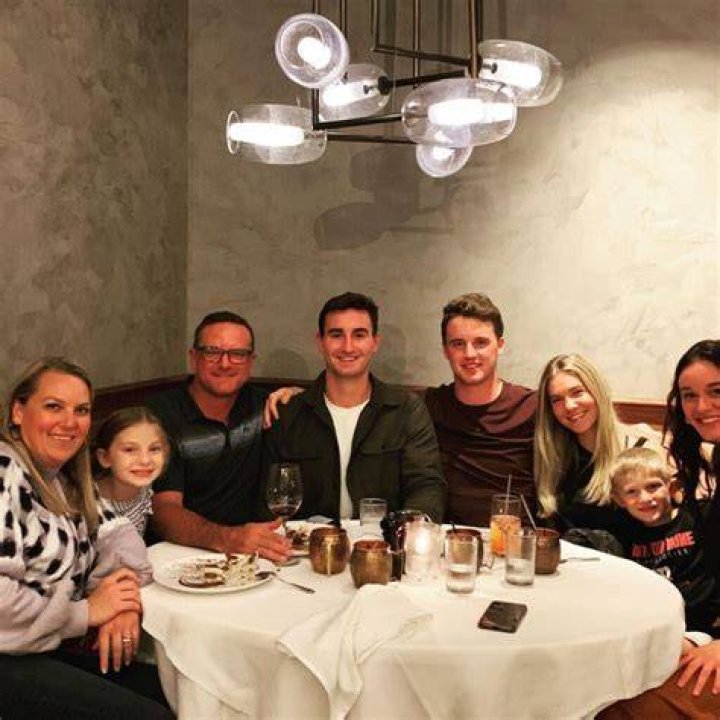 Jake Oettinger Parents Chris And Kelly Oettinger Still Cannot Believe Their Son Plays In The NHL