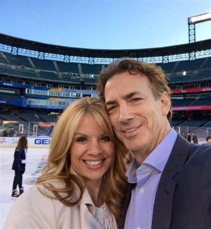
Joe Sakic and Wife Debbie Metivier Share Three Children 