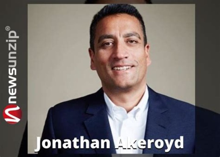 
Jonathan Akeroyd Age, Birthday, Wikipedia, Who, Nationality, Biography 