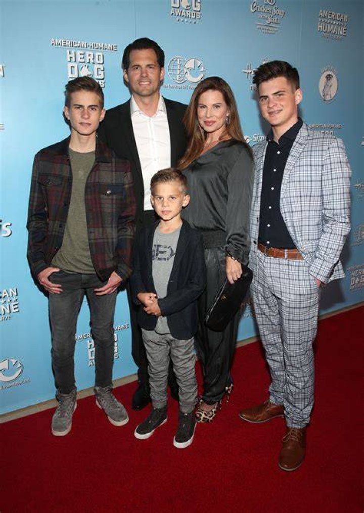 Kristoffer Polaha Net Worth In 2022 – Wife Age & Instagram