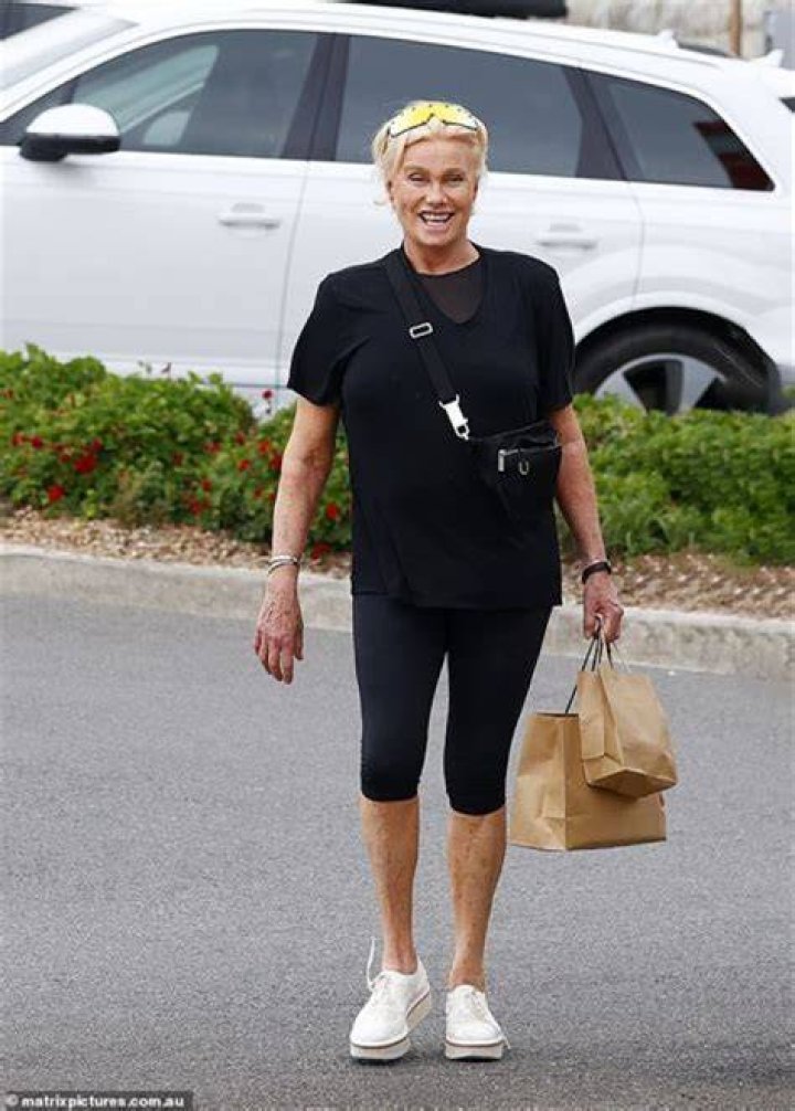 
Lee Campbell Age, Birthday, Wikipedia, Who, Nationality, Biography 