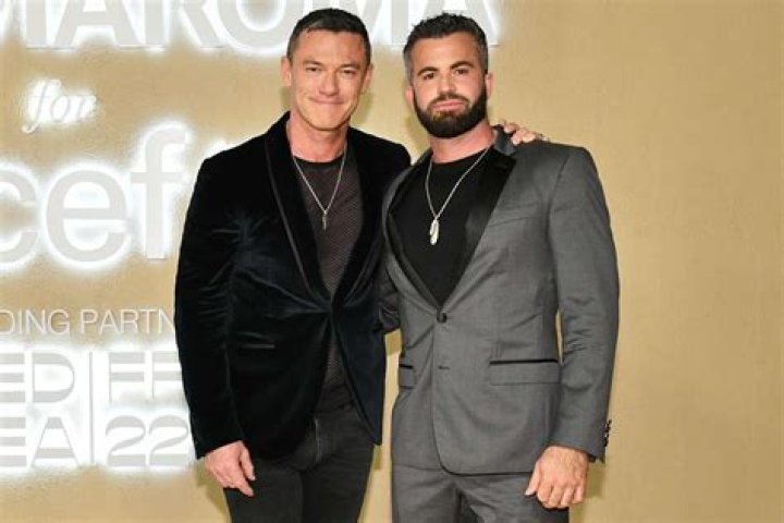 
Luke Evans and Boyfriend Fran Tomas Hit the Miami Shore in Speedos After Red Carpet Debut as Couple 