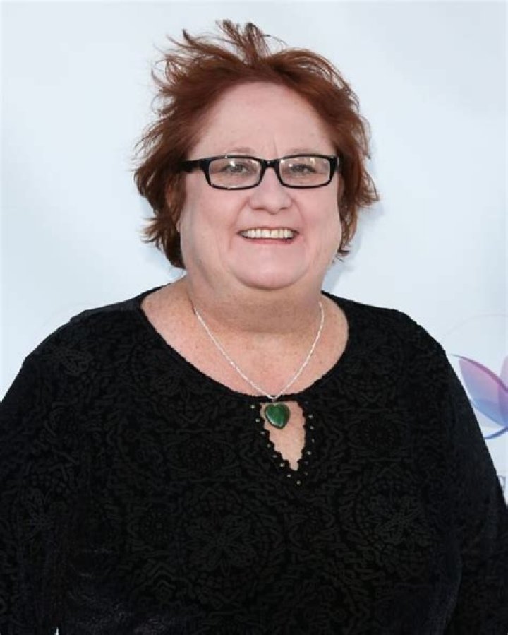 Maile Flanagan Height, Weight, Net Worth, Age, Birthday, Wikipedia, Who, Instagram, Biography
