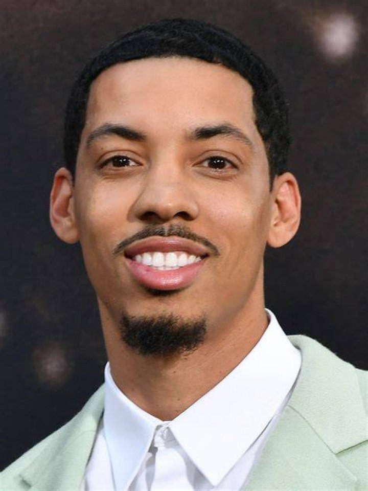Melvin Gregg Height, Weight, Net Worth, Age, Birthday, Wikipedia, Who, Instagram, Biography