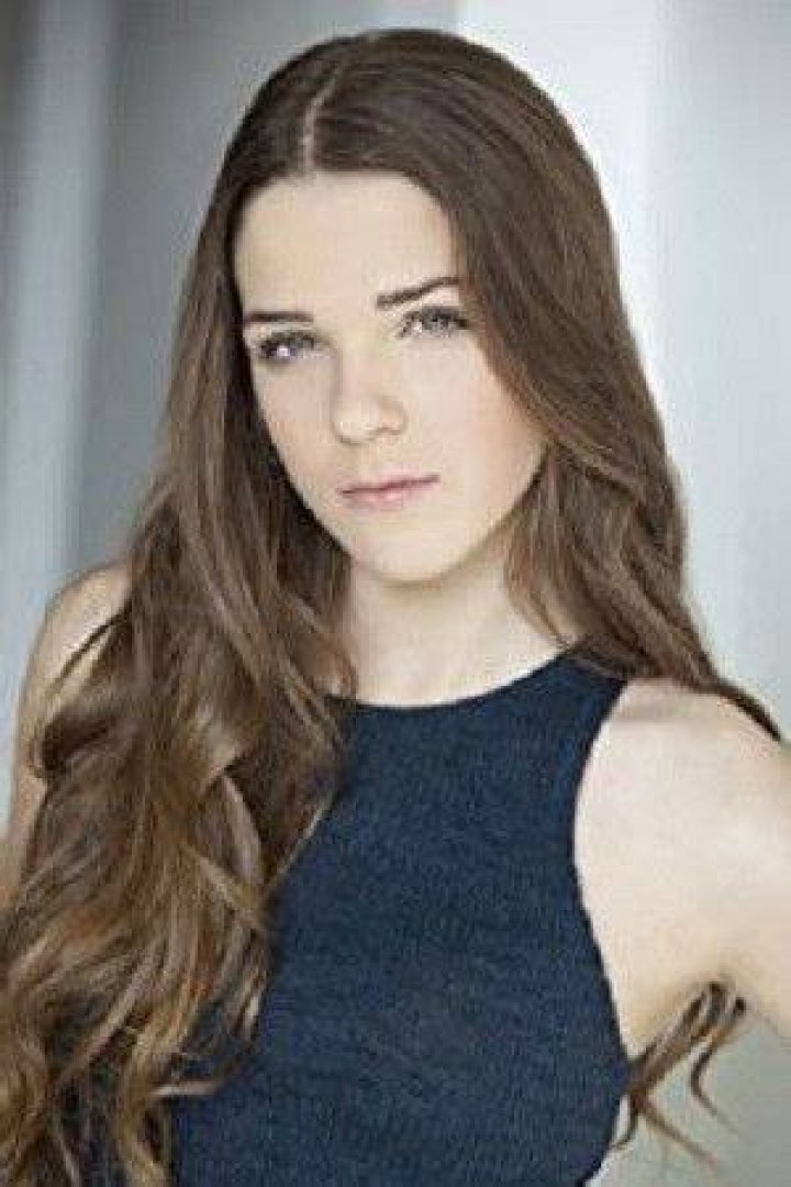 
Micah Kalisch Stars In ‘Scentsational Christmas’ At Age 20 