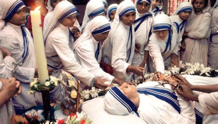 
Mother Teresa Cause of Death, How did Mother Teresa Die? 