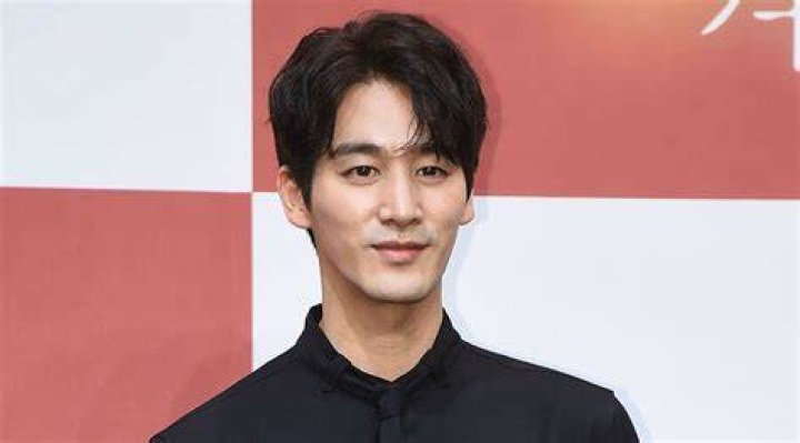 Oh Chang Seok Height, Weight, Net Worth, Age, Birthday, Wikipedia, Who, Instagram, Biography