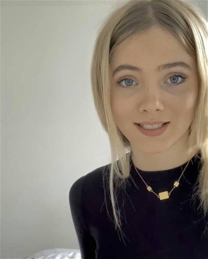 Paula Meronek Height, Weight, Net Worth, Age, Birthday, Wikipedia, Who, Instagram, Biography