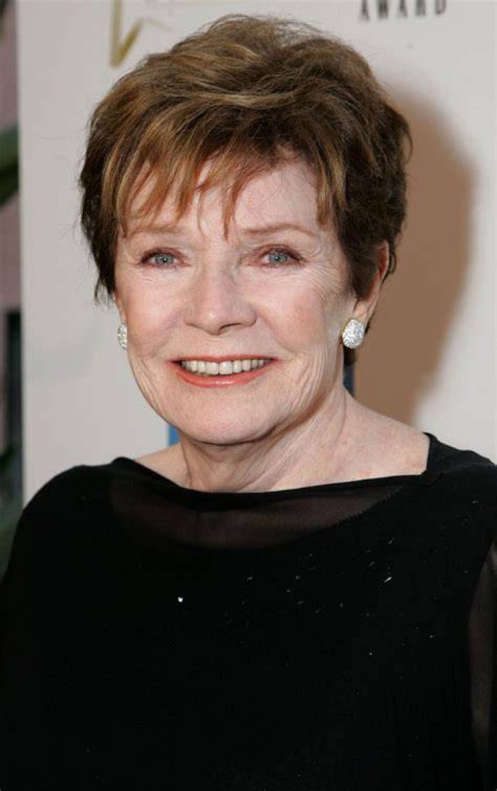 Polly Bergen Height, Weight, Net Worth, Age, Birthday, Wikipedia, Who, Instagram, Biography