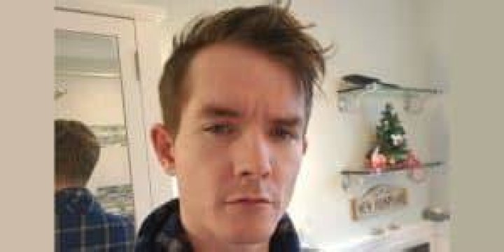
Ross O’Donovan’s Wiki: Divorce, Sister, Wife, Net Worth, Height 