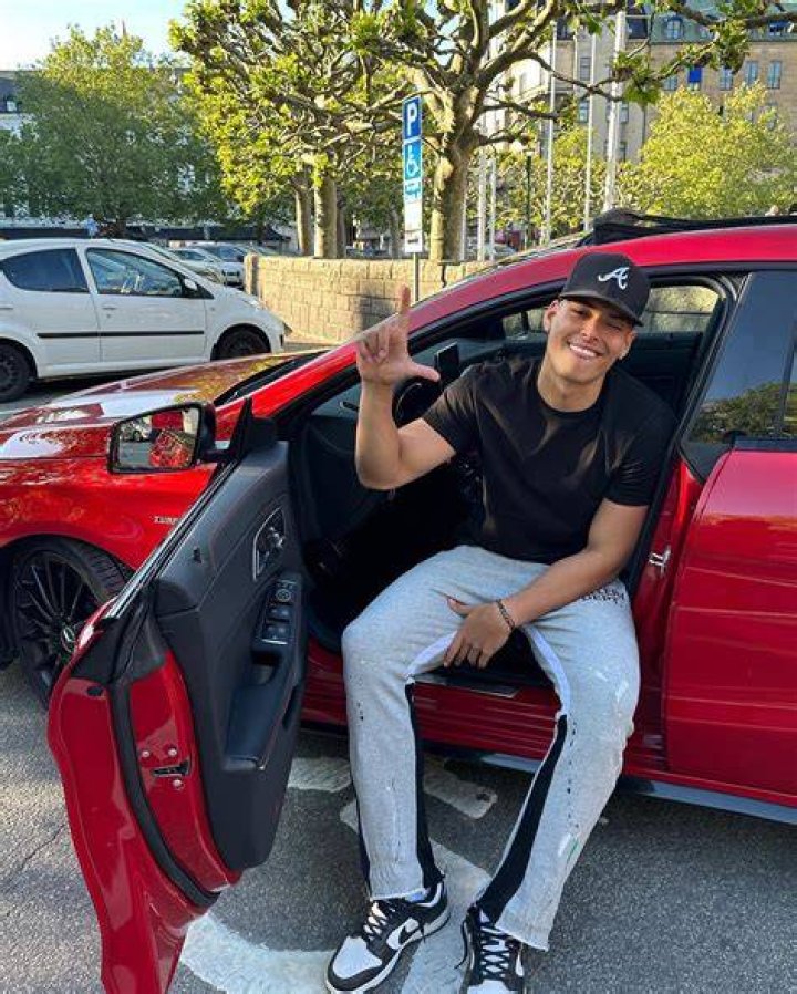 Sadanun Balenciaga Height, Weight, Net Worth, Age, Wiki, Who, Instagram, Biography