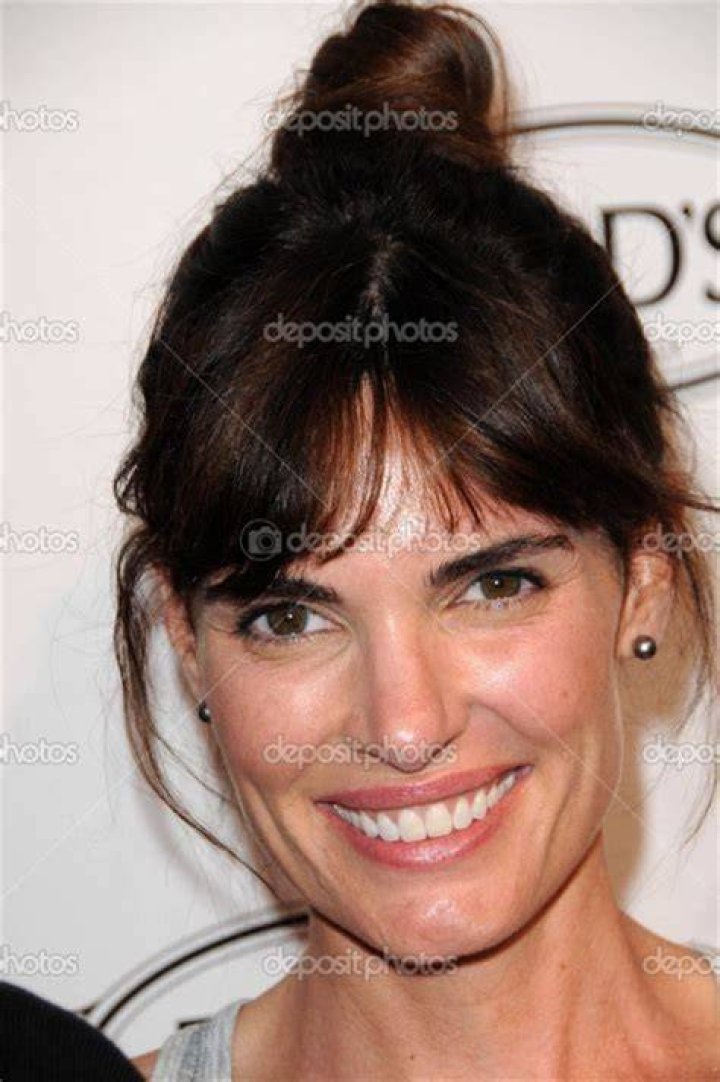 
Sarah Alexander Height, Weight, Net Worth, Age, Birthday, Wikipedia, Who, Nationality, Biography 