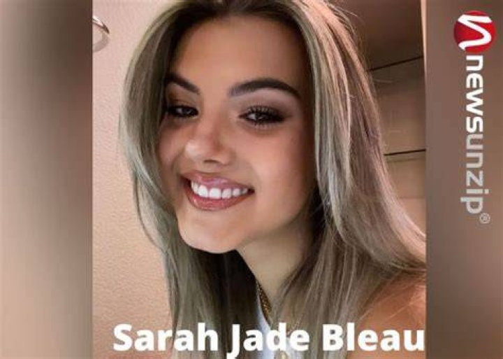 Sarah-Jade Bleau -Sjbleau Height, Weight, Net Worth, Age, Birthday, Wikipedia, Who, Instagram, Biography
