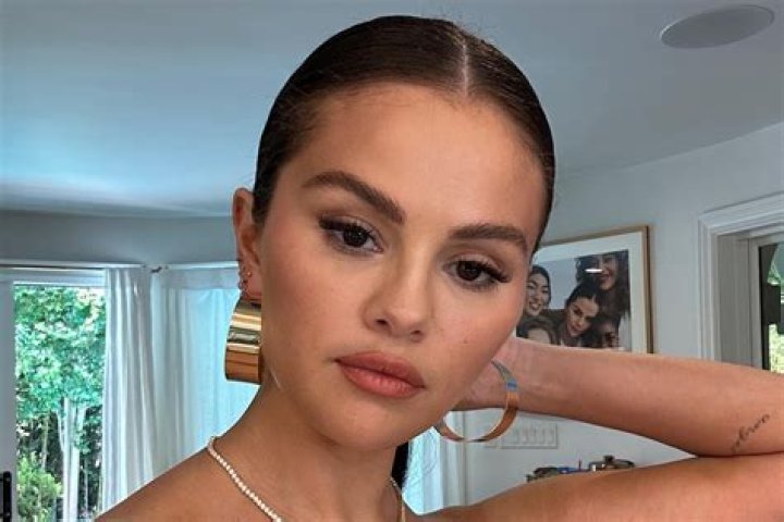 
Selena Gomez Teases Return to Instagram After Deleting App for Her Mental Health: ‘Can You Tell I’m Back?’ 