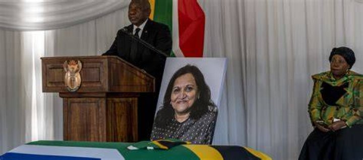 
South African Politician Jessie Duarte Died From Cancer & Muslim Funeral Rites- Her Race & Religion 